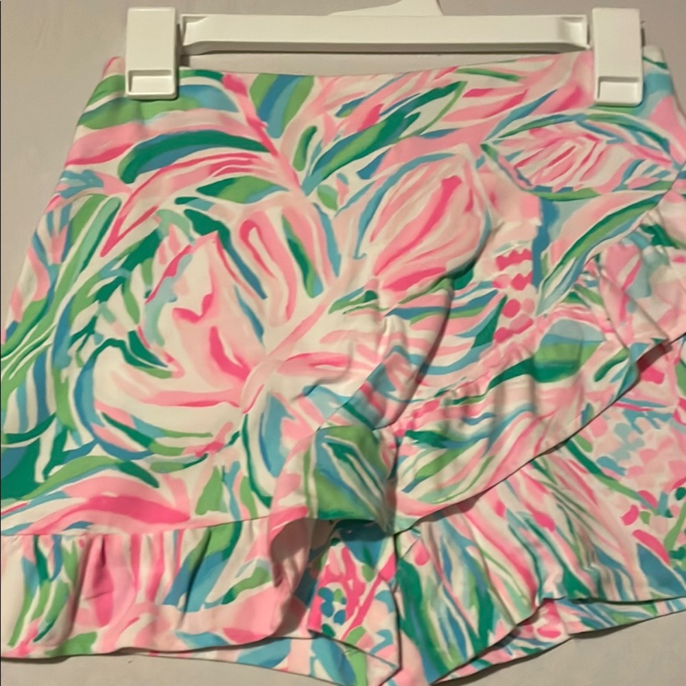 Lilly Pulitzer Leafy Print Shorts